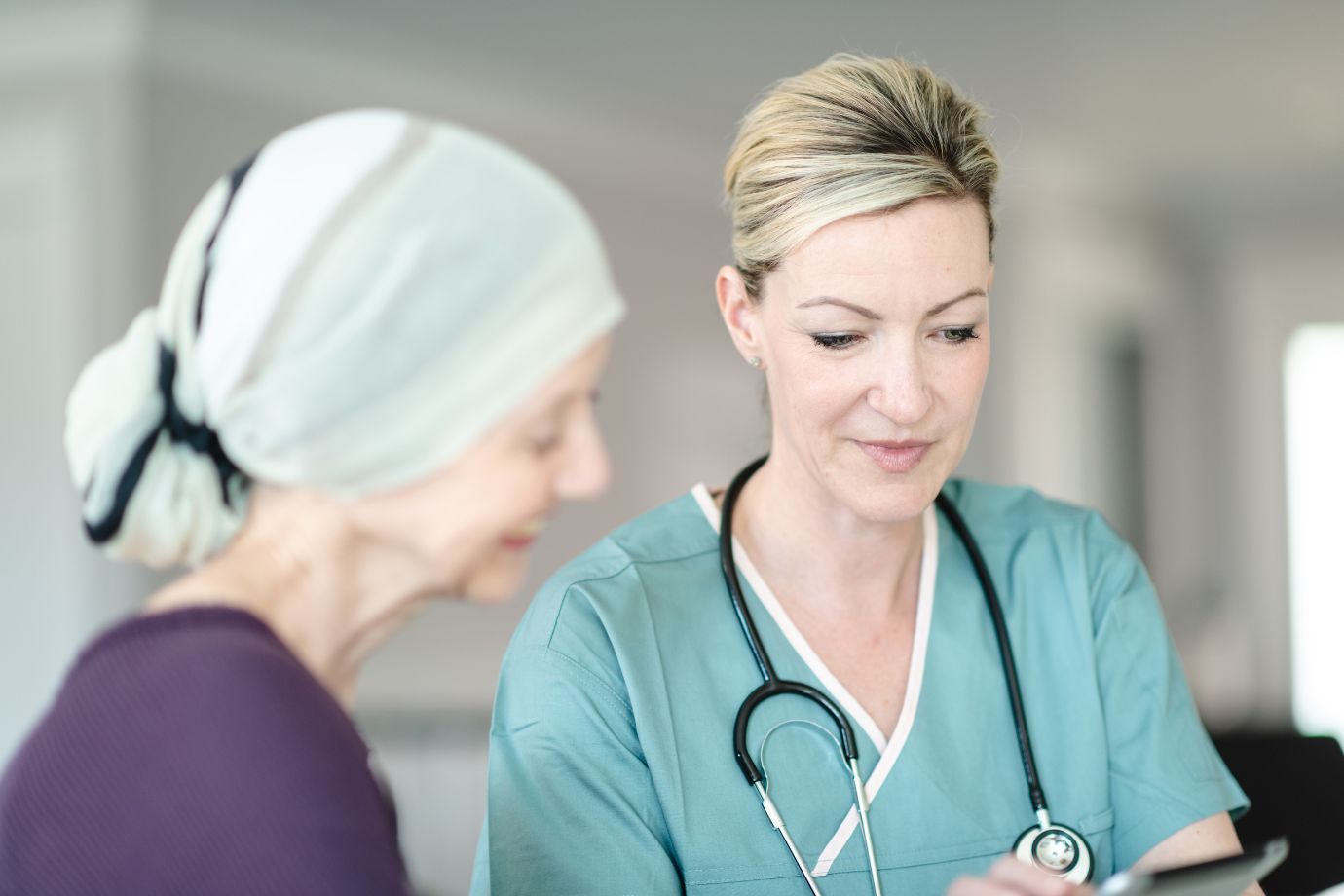 Senior consultant les aides financières pour sa mutuelle santé